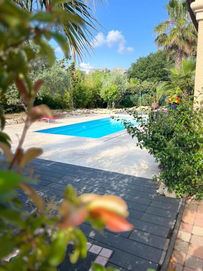 Peaceful 4 Stars Eco-friendly With Private Pool And Parking * Roquebrune-sur Argens